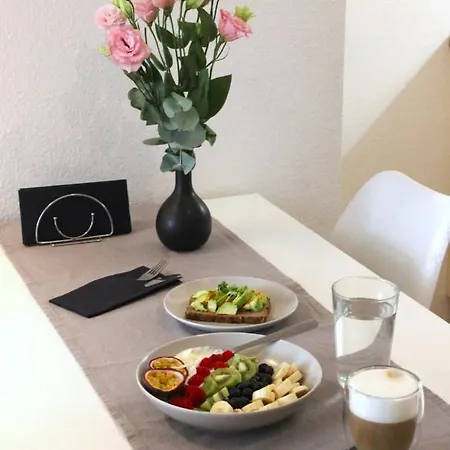 Dreamspace L Kingsize Bett + Free Coffee & Cookies Apartment